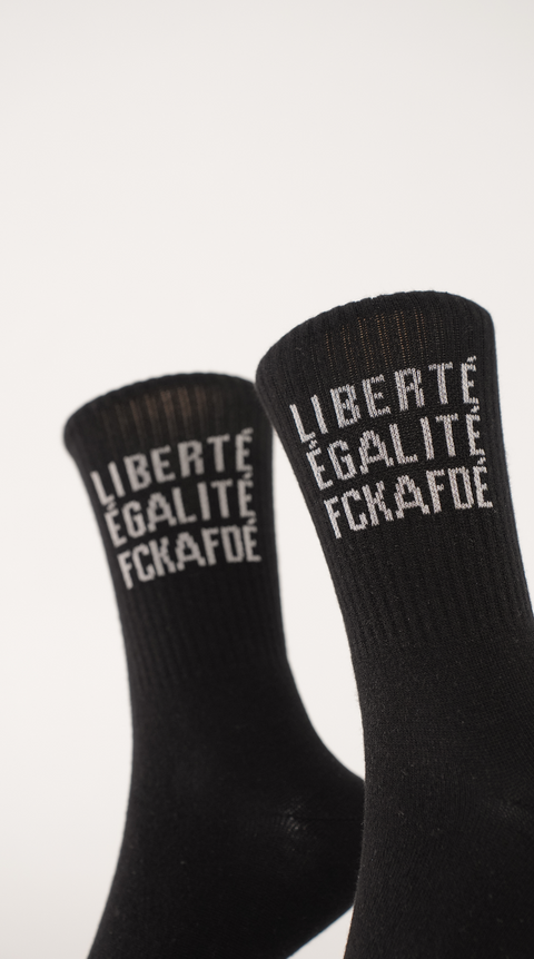 Tennissocken 'Liberté Egalité FCKAFD' – schwarz