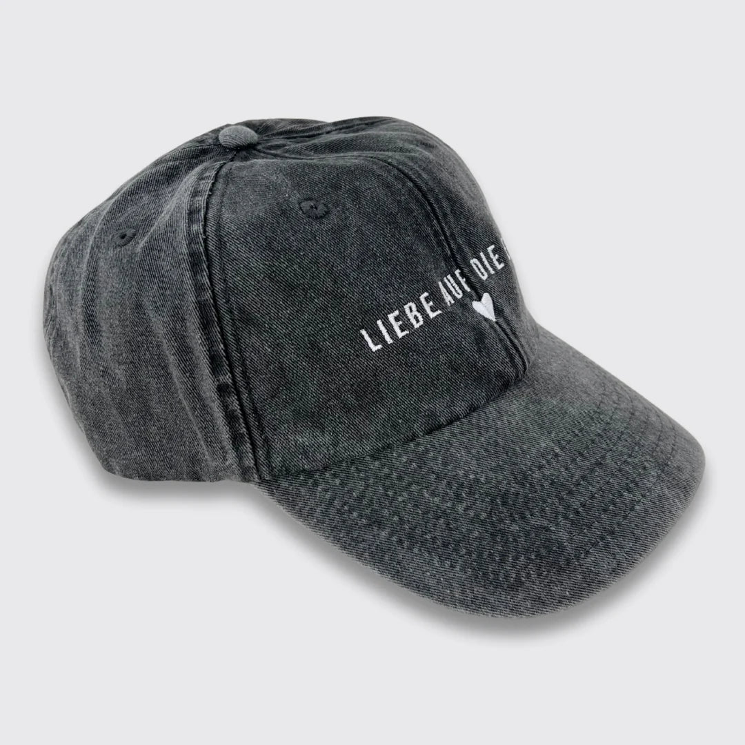 Cap 'Liebe auf die Eins' – vintage Black Bee Proud