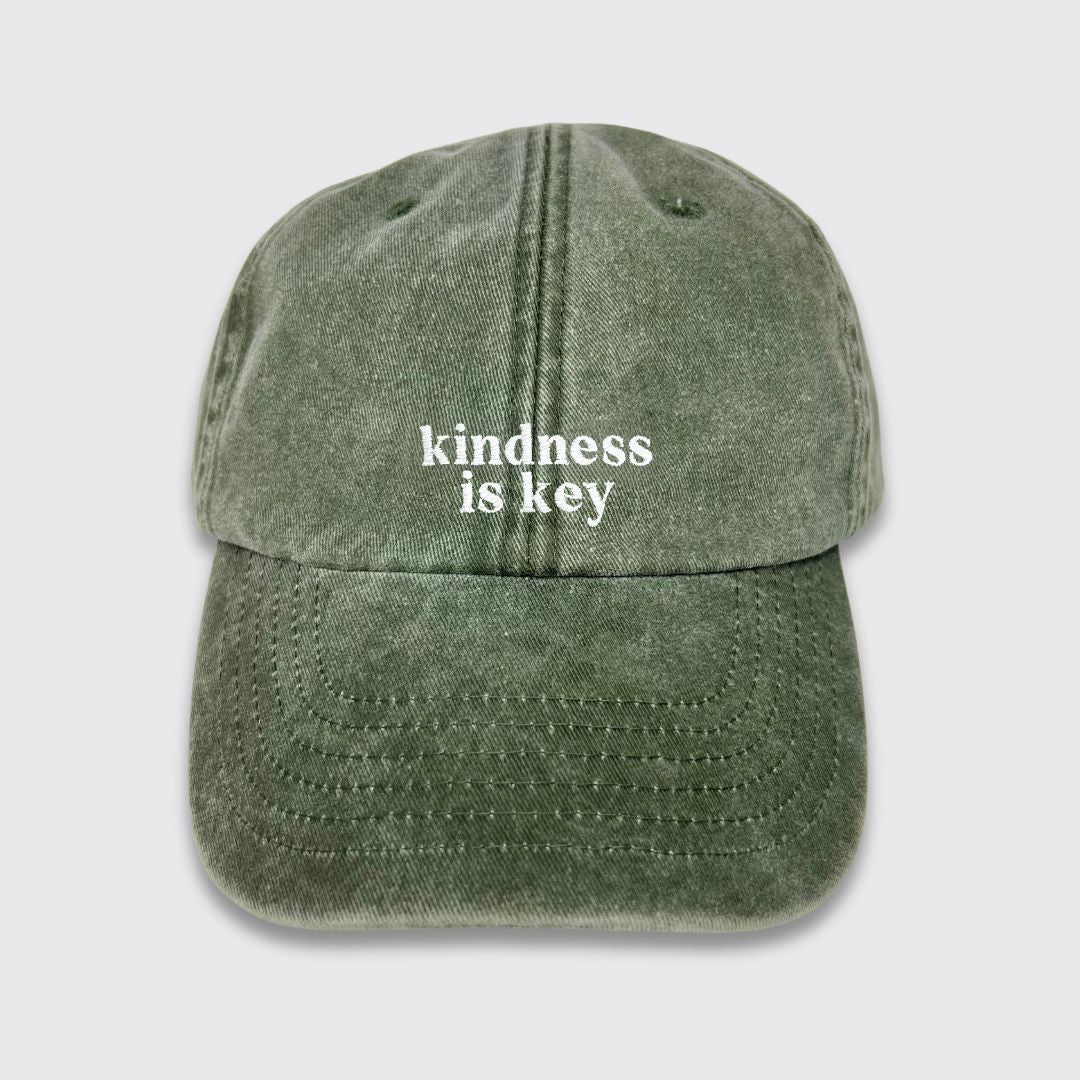 Cap 'Kindness Is Key' – vintage olive Bee Proud