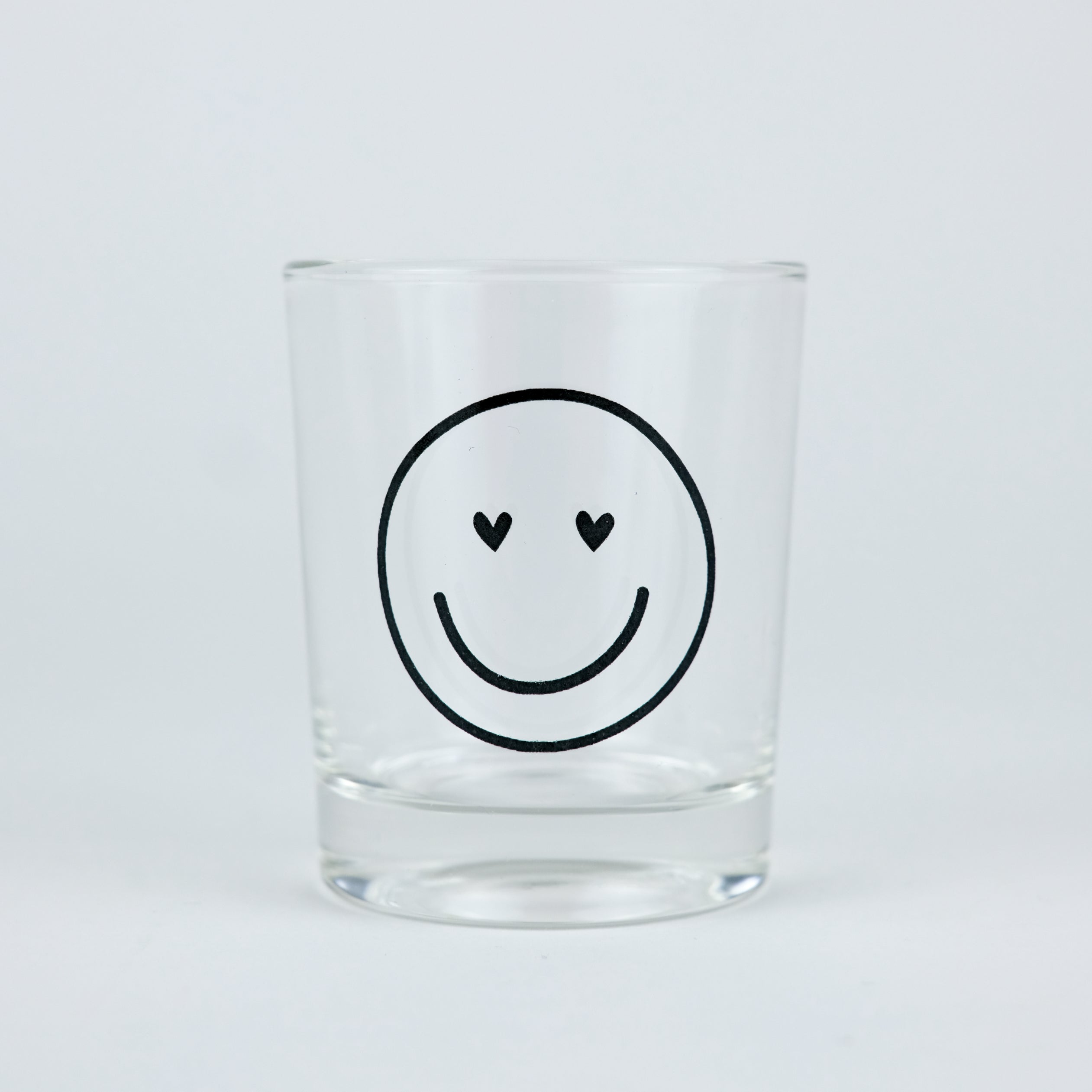 Schnapsglas 'Smiley' – Herzaugen LIEBS.CO