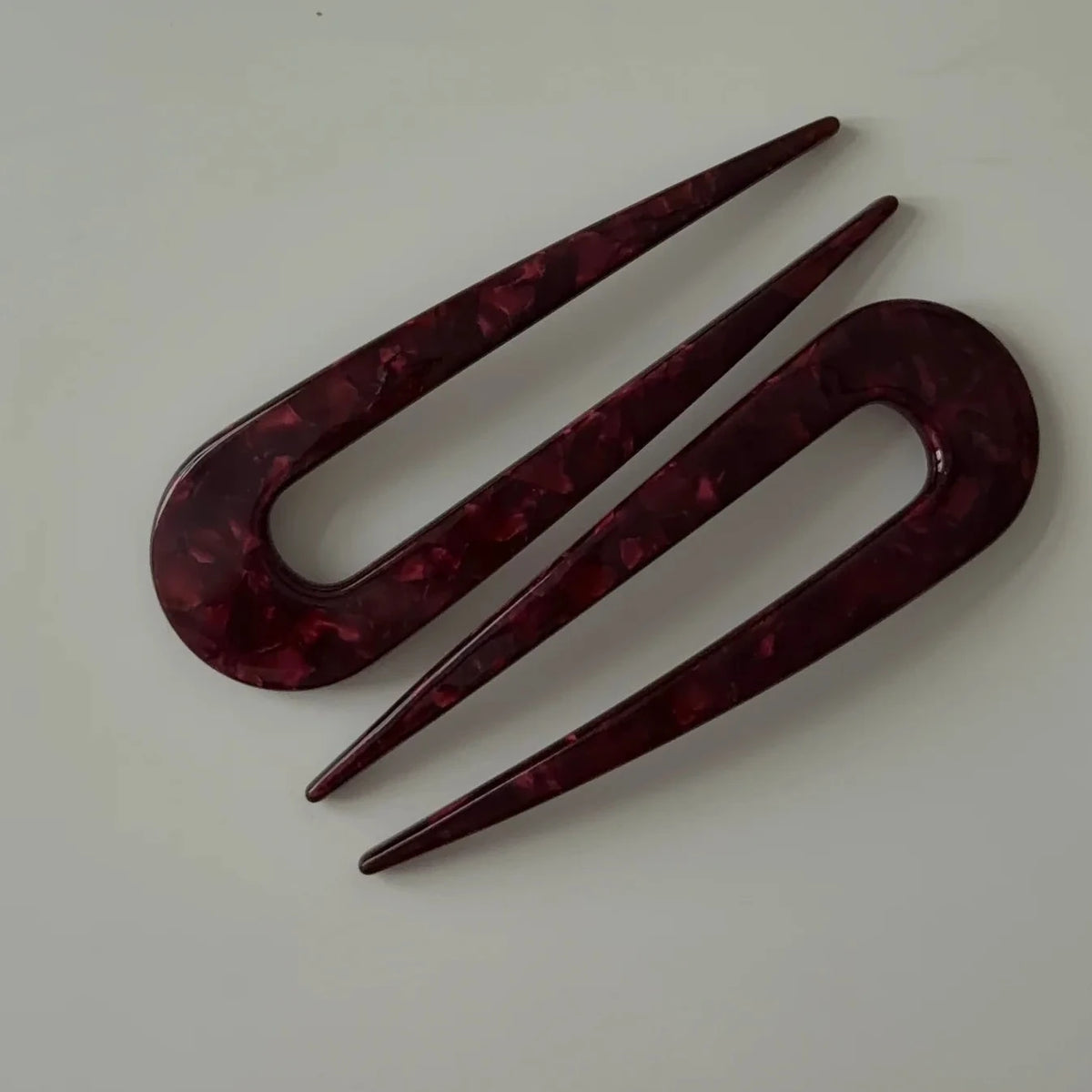 Hairpin 'U-Shape' – burgundy