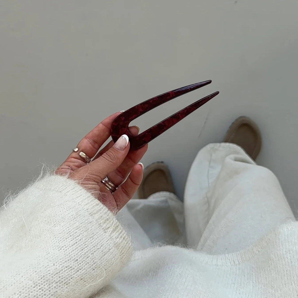 Hairpin 'U-Shape' – burgundy Jona the Label
