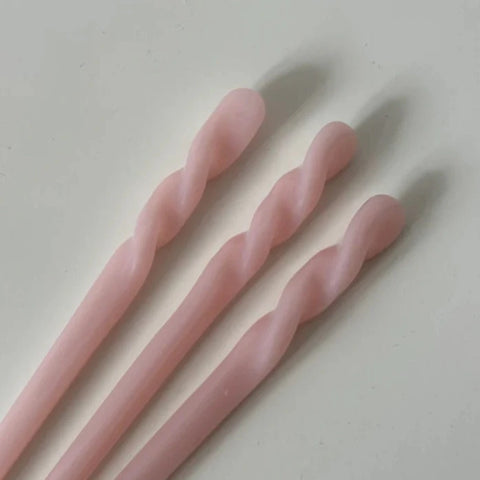 Hairpin 'Twisted' – pale blush