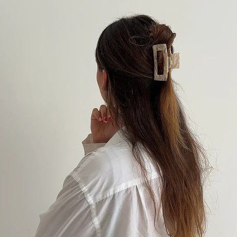 Haarklammer 'Maja' – camel swirl
