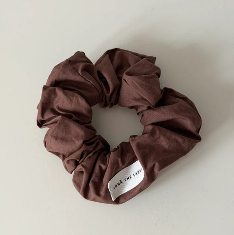 Everyday Scrunchies – chocolate brown Jona the Label
