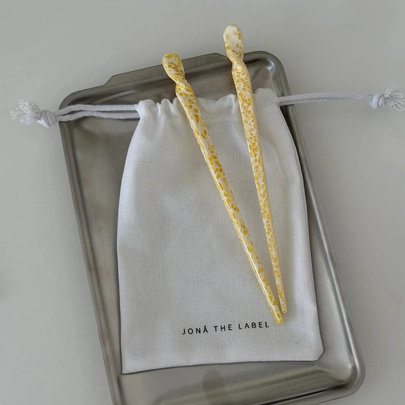Hairpin 'Twisted' – butter dots Jona the Label
