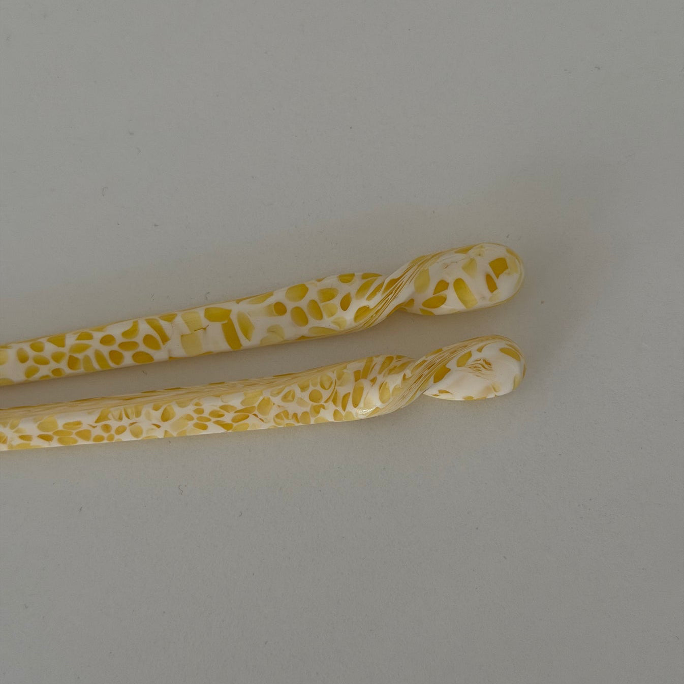 Hairpin 'Twisted' – butter dots Jona the Label