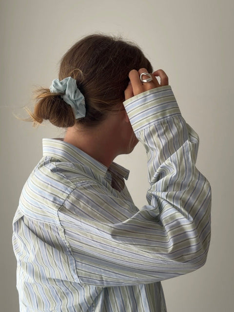Everyday Scrunchies – blue pointelle Jona the Label