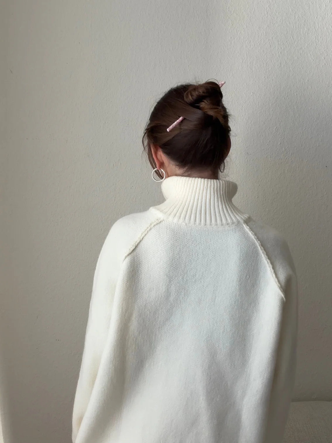 Hairpin 'Twisted' – blush dots Jona the Label