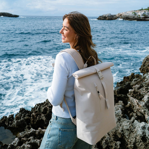 RollTop Lite 2.0 'Clam' – Monochrome Edition GOT BAG