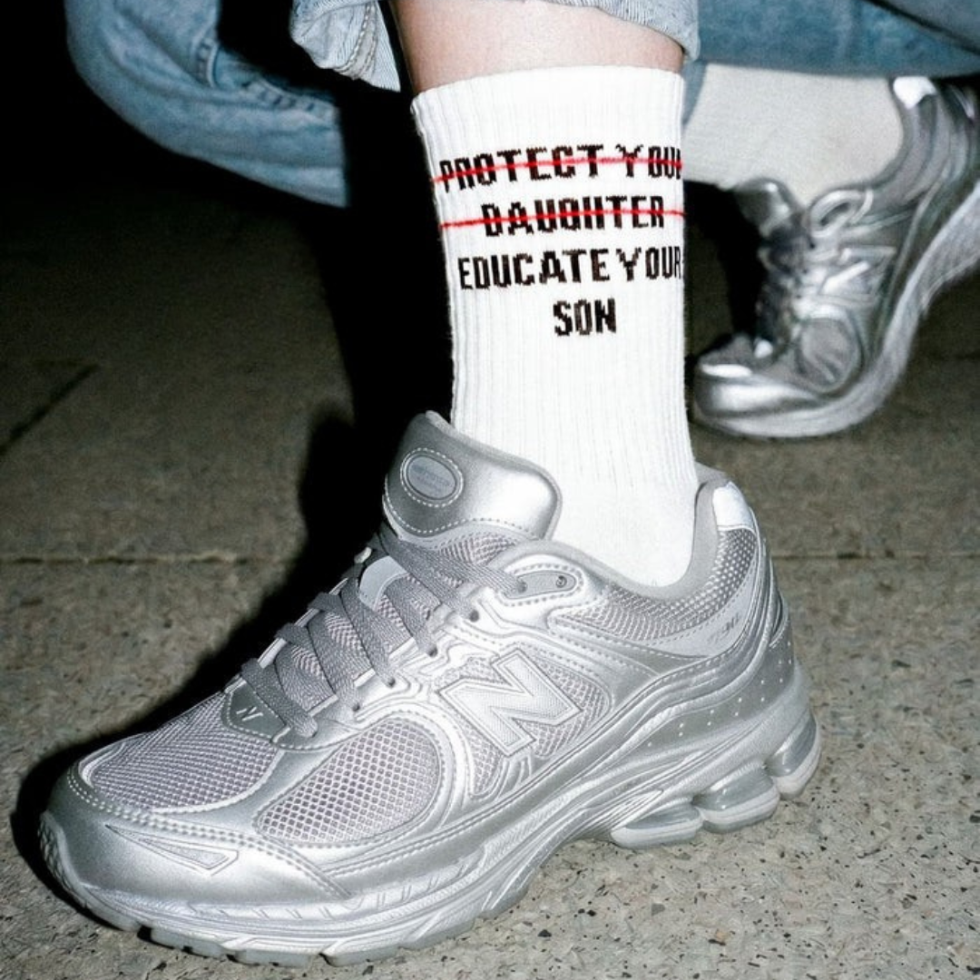 Socken 'Protect your daugther / Educate your son' CatCult