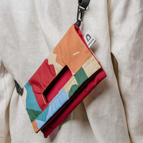 Notabag Crossbody Bag Light – Roots Notabag