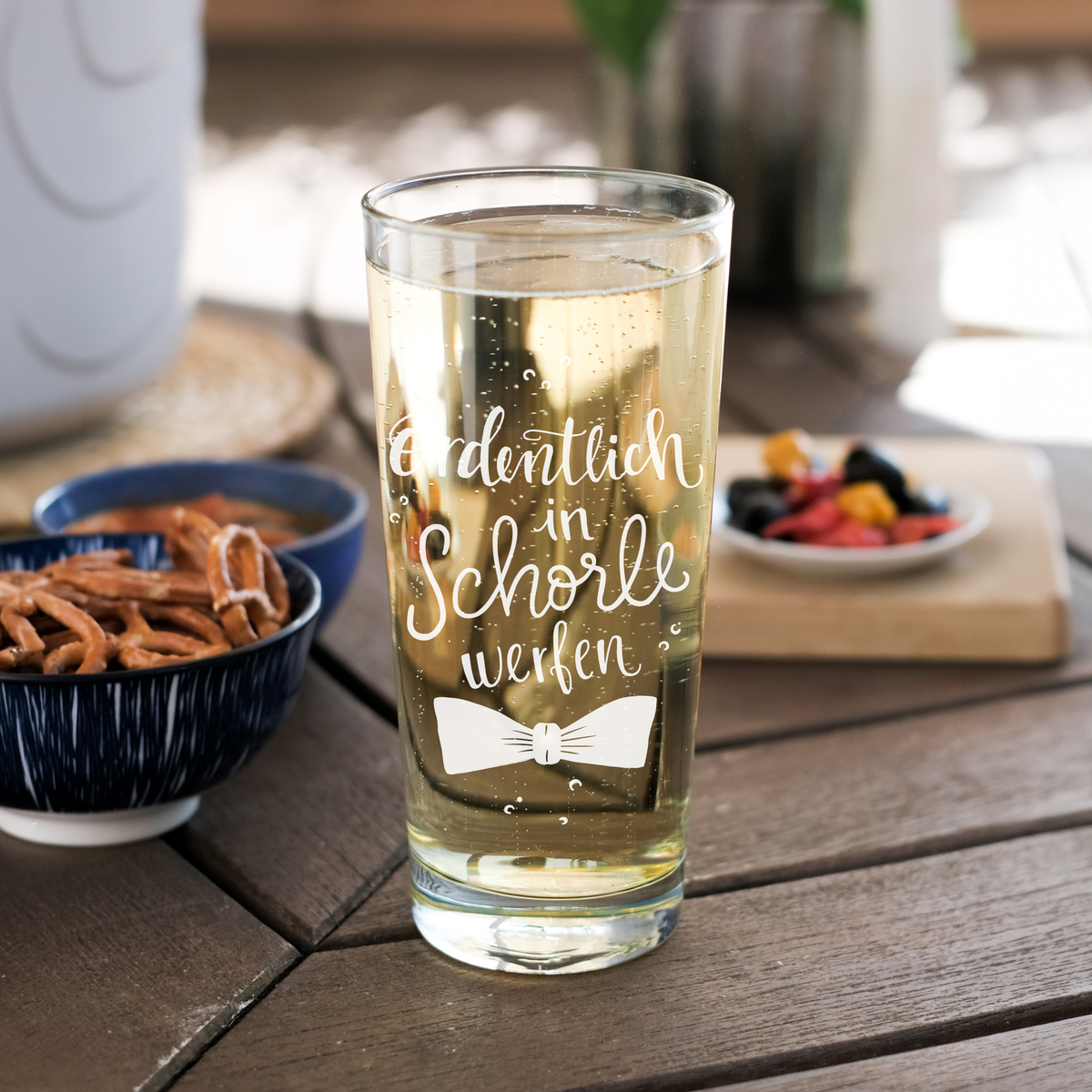 Weinschorle-Glas 'Ordentlich in Schorle werfen' pinke distel
