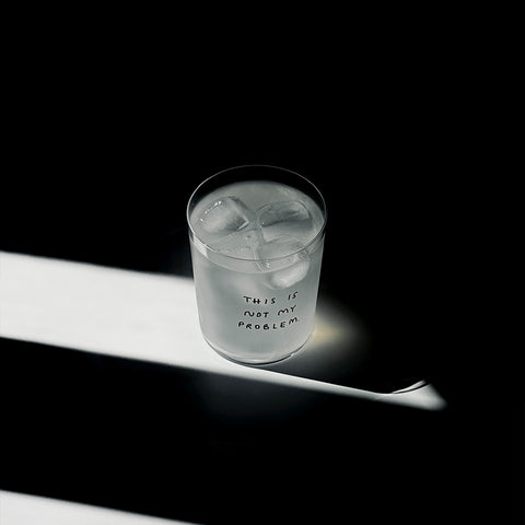 Glas 'This Is Not My Problem' – 500ml Yahya Studio
