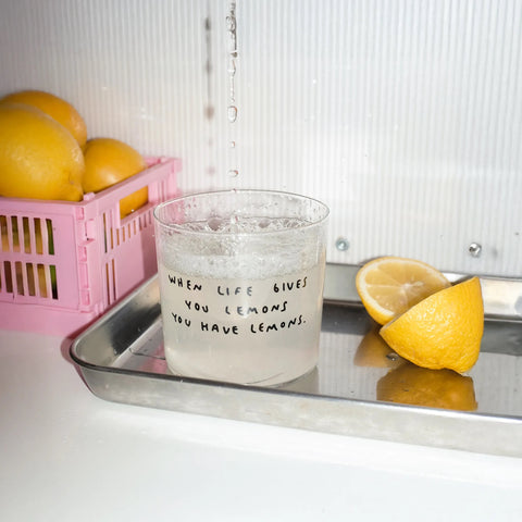 Glas 'When Life Gives You Lemons' – 350ml Yahya Studio