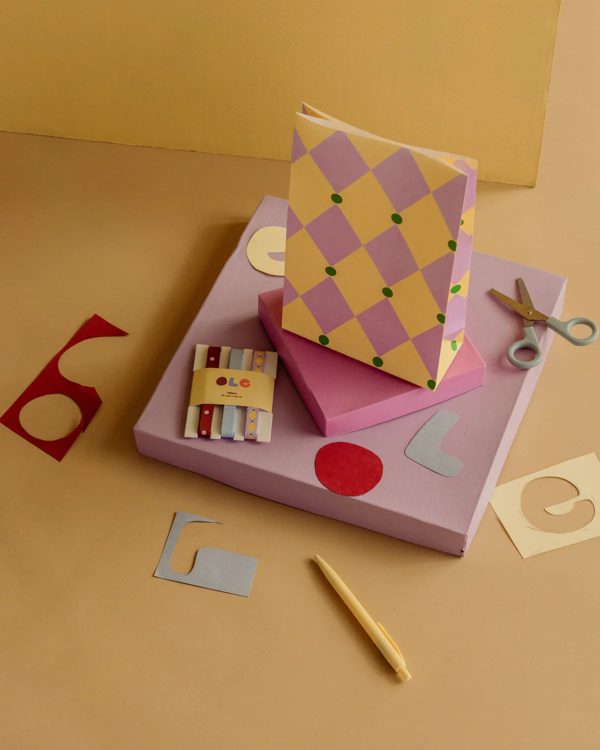 5er-Set Geschenktüten 'Zirkus' – gelb/lila/grün Kado Design
