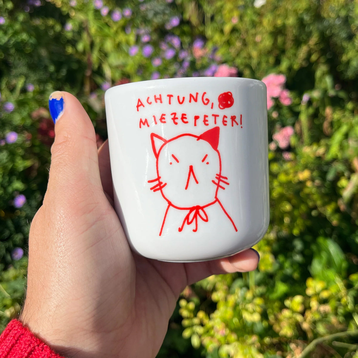 Porzellanbecher 'Achtung, Miezepeter!' Giani