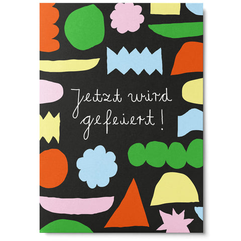 Postkarte 'Jetzt wird gefeiert!' – Muster/Formen Unter Pinien