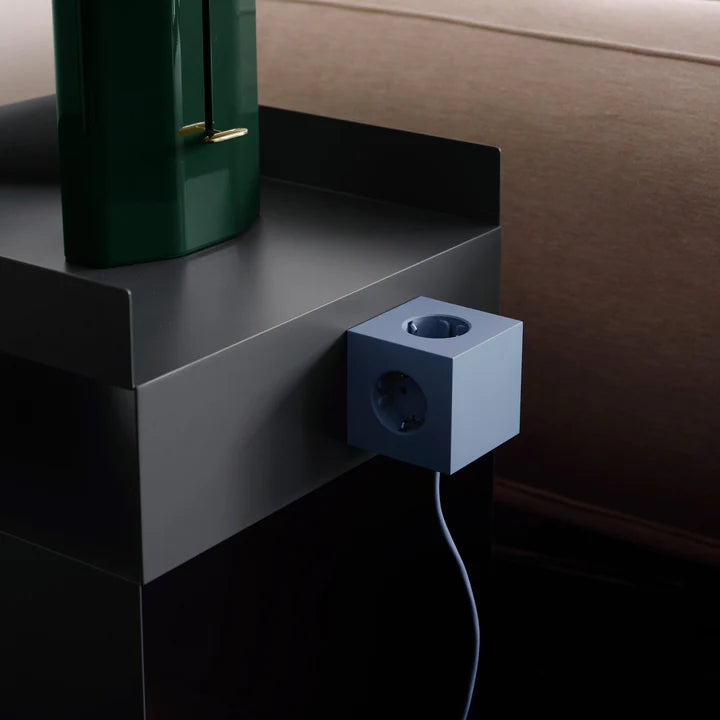 Steckdose 'Square 1' – Shark Blue (mit Kabel) Avolt