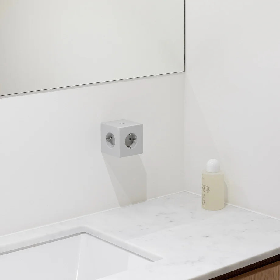 Steckdose 'Square 2' – Gotland Grey (ohne Kabel) Avolt