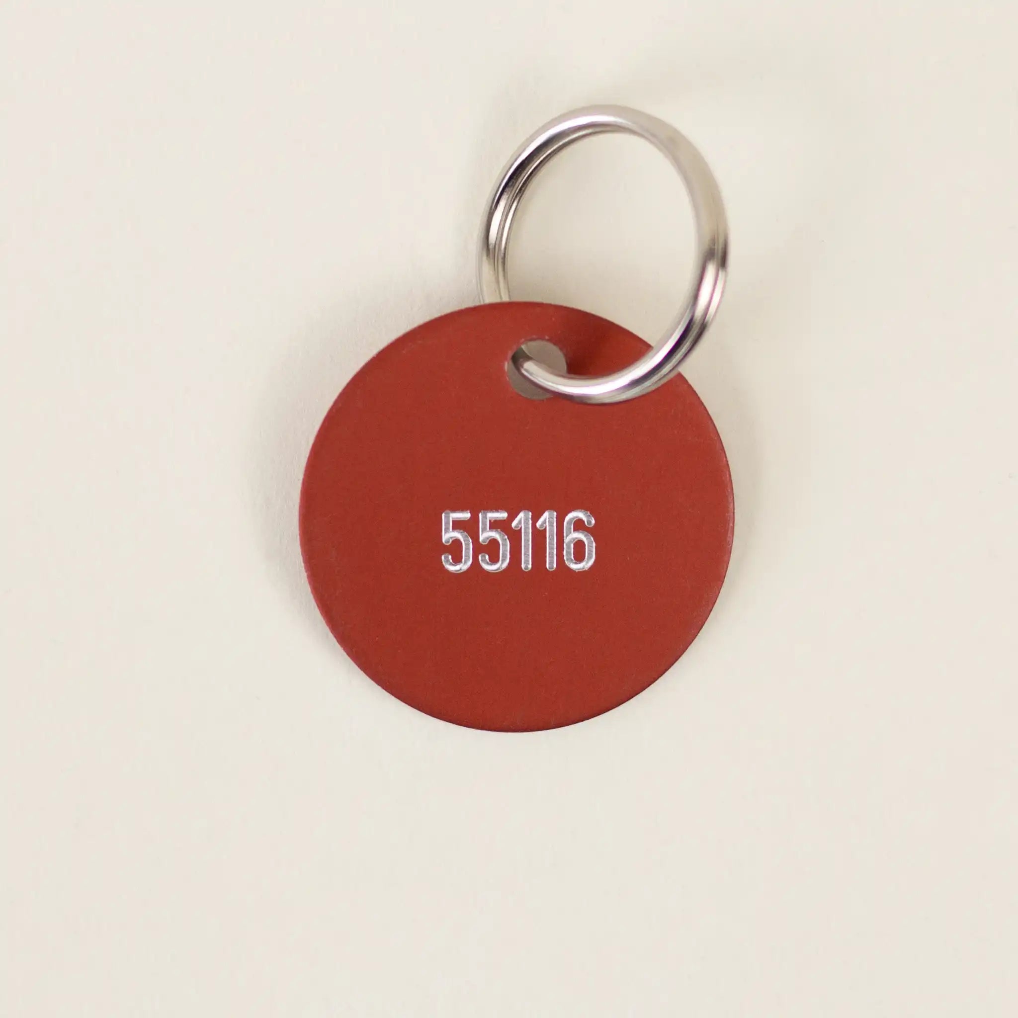 Schlüsselanhänger '55116' rot Familie von Quast